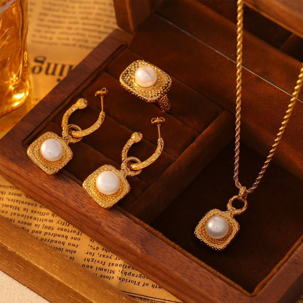 The Lexington Necklace, Earrings and Ring set