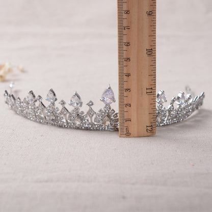 Bella Luxe Rhinestone Bridal Headband