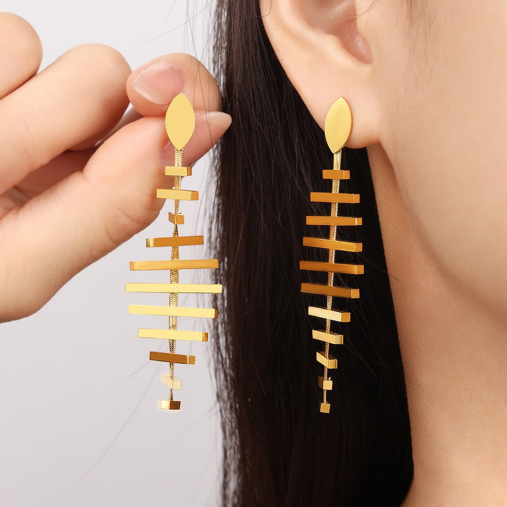 Tassel With Me - 18k Gold Fishbone Earrings