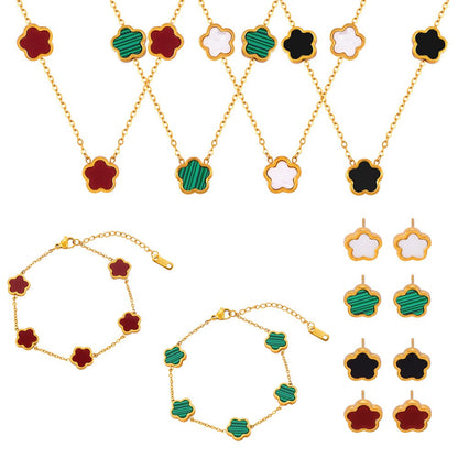 Noble Clover Jewelry Set